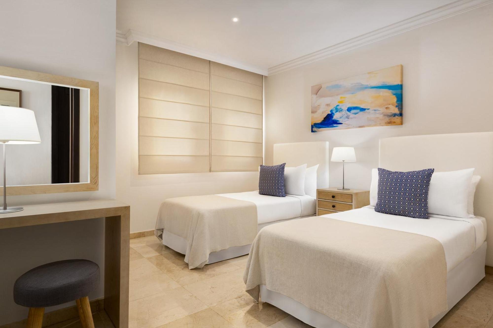 Wyndham Residences Costa Adeje Экстерьер фото